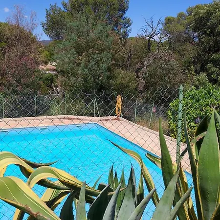 Casa Bella Studio Jardin Piscine Apartman *